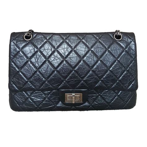 relique sac chanel mtl|Chanel reissue bag.